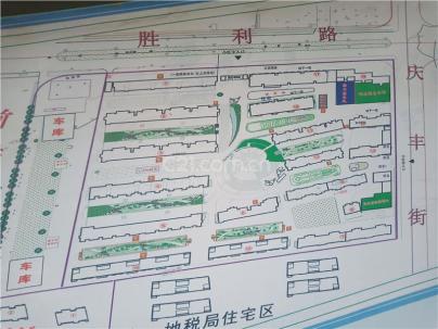 丽景名都 3室 2厅 111平米