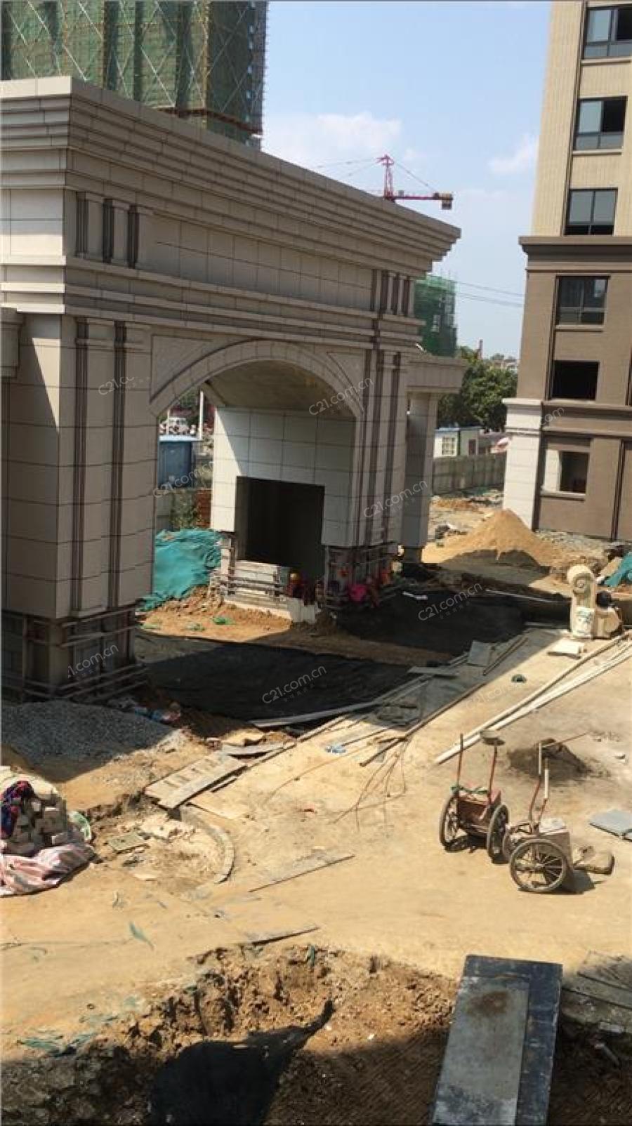 宇信凯旋门 3室 2厅 152.11平米