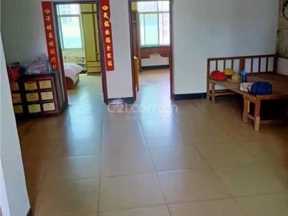 红缨国际幼儿园旁私房 3室 2厅 125平米