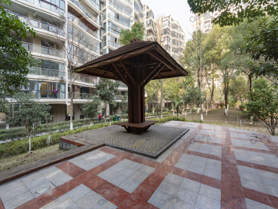 滨江苑三期 5室 5厅 30平米