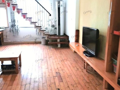 卧龙丽景湾二期 4室 2厅 99.07平米