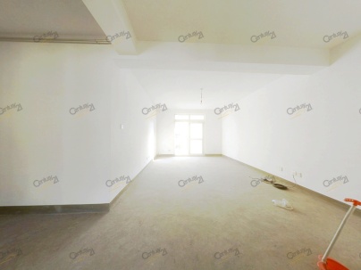 江南新家园 5室 3厅 184平米
