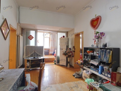 青岛铁路公寓 3室 1厅 92.42平米