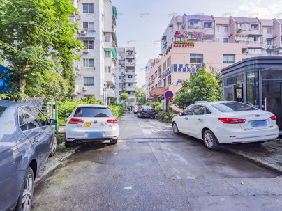 下吕浦二区春晖组团 2室 2厅 72平米