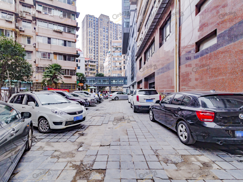 南京鼓楼国华大厦地理位置-c21在线