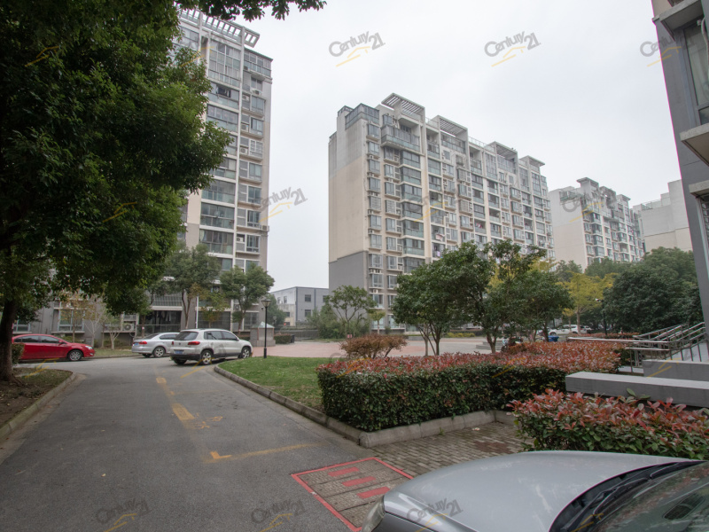 苏州昆山绿岛花园城市绿洲地理位置-c21在线