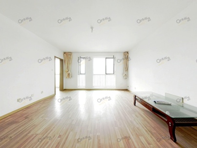 鲁伟北海公寓 3室 2厅 136平米