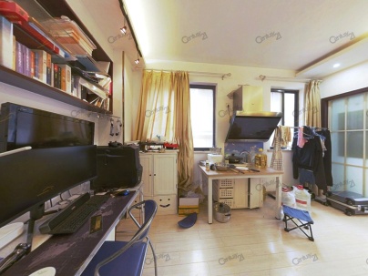 中威国际公寓 1室 1厅 42.15平米