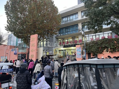 万达广场F区 3室 2厅 130.96平米