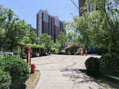 花栖左岸 3室 2厅 155平米