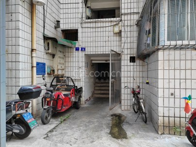 绵陽莀業学校颐心園 2室 1厅 88平米