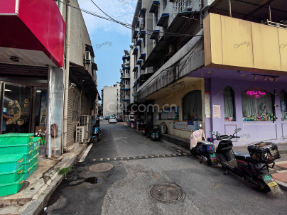 沿河路108号 2室 1厅 61平米