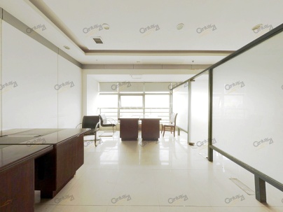 信华国际商务中心 3室 1厅 106平米