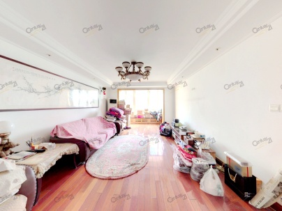 紫荆花东社区 3室 1厅 136平米