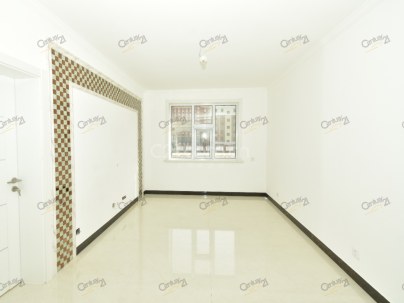 天保新城东区 3室 1厅 90平米
