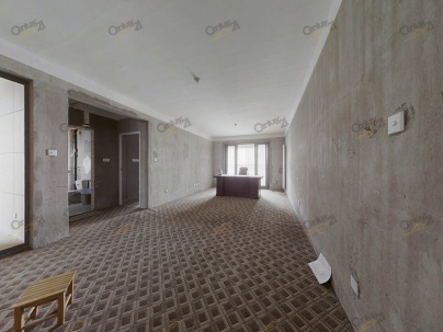 新里卢浮公馆二期 3室 1厅 131平米