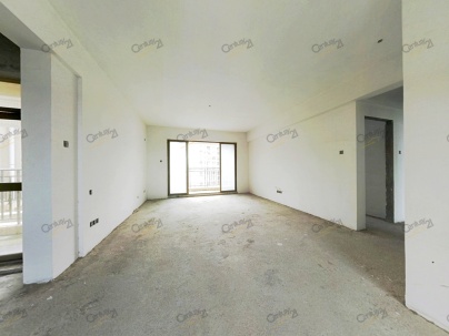 龙光城南一期 4室 2厅 137.33平米