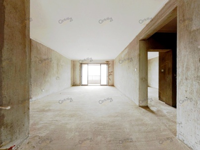 绿地悦城F区 3室 2厅 142.36平米