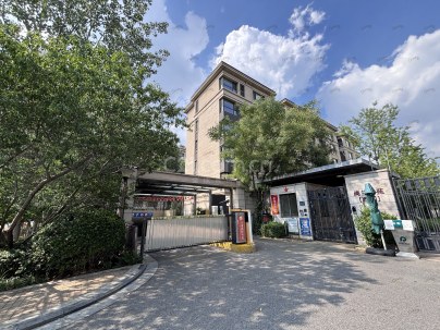保利罗兰公馆 5室 2厅 184.62平米