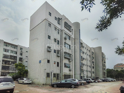 汇泉园 3室 2厅 138平米