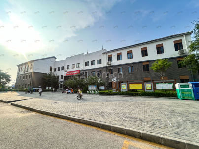 宝安江南城 5室 3厅 398.49平米