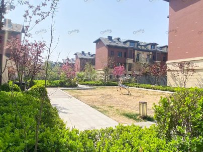 静湖壹号 3室 2厅 130平米