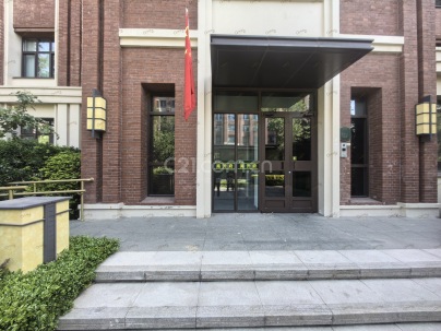南开府 3室 2厅 320平米